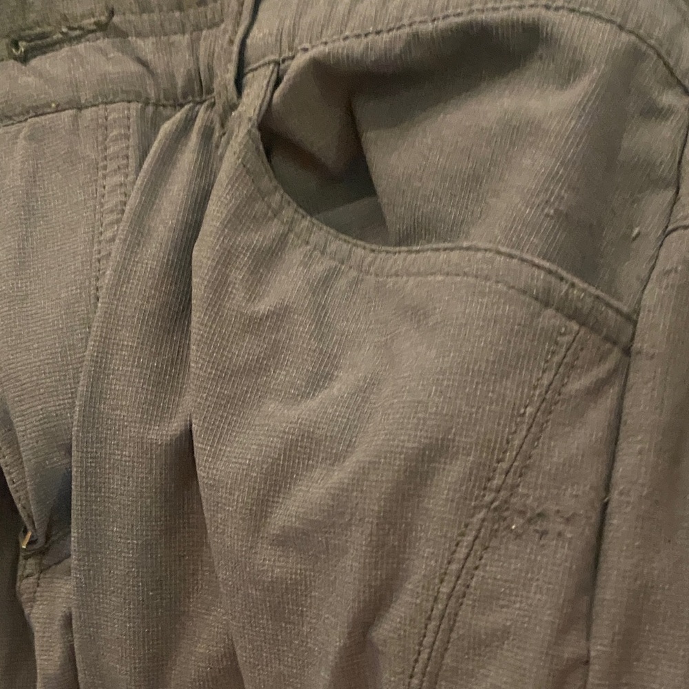 Men's Kuhl Deceptr Pants in Carbon/Dark Grey - Picture 11 of 14